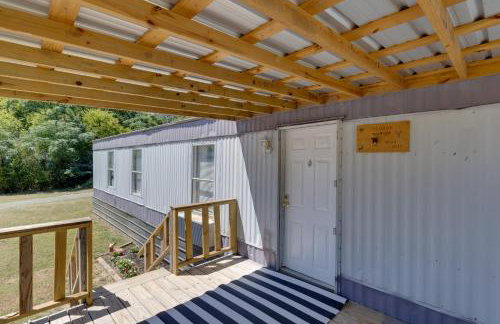 Fish and Explore Wooded Lake Guntersville Retreat - Foto 18