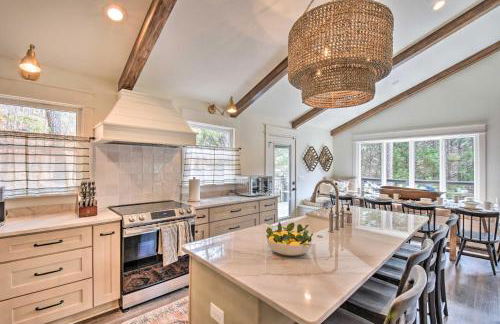 The Ultimate Luxury Retreat on Lake Burton! - Foto 2