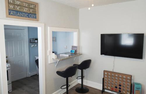 Wavecrest- Quick walk to the Tropicana - Foto 1