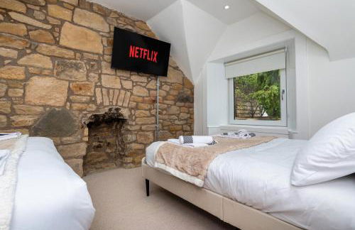 2 Bedroom Cottage-Free Parking - Photo 9