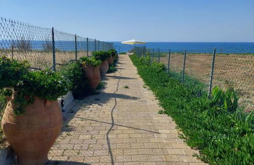 Bella Vista House - Photo 40