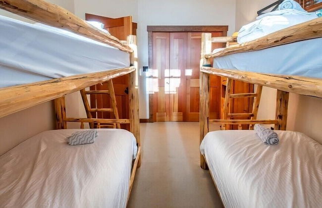 Snow Creek Cabins by Fernie Lodging Co. - Photo 16