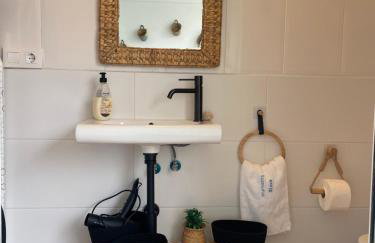 Villa AMANAY a Primera Línea de Playa con Piscina Privada By XimoApartments - Foto 24
