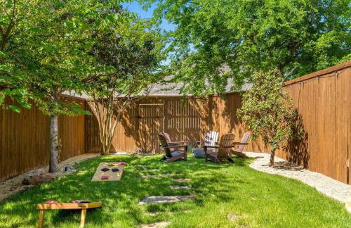 Luxury 4BR Dallas Home with Game Room and Fire Pit - Foto 40