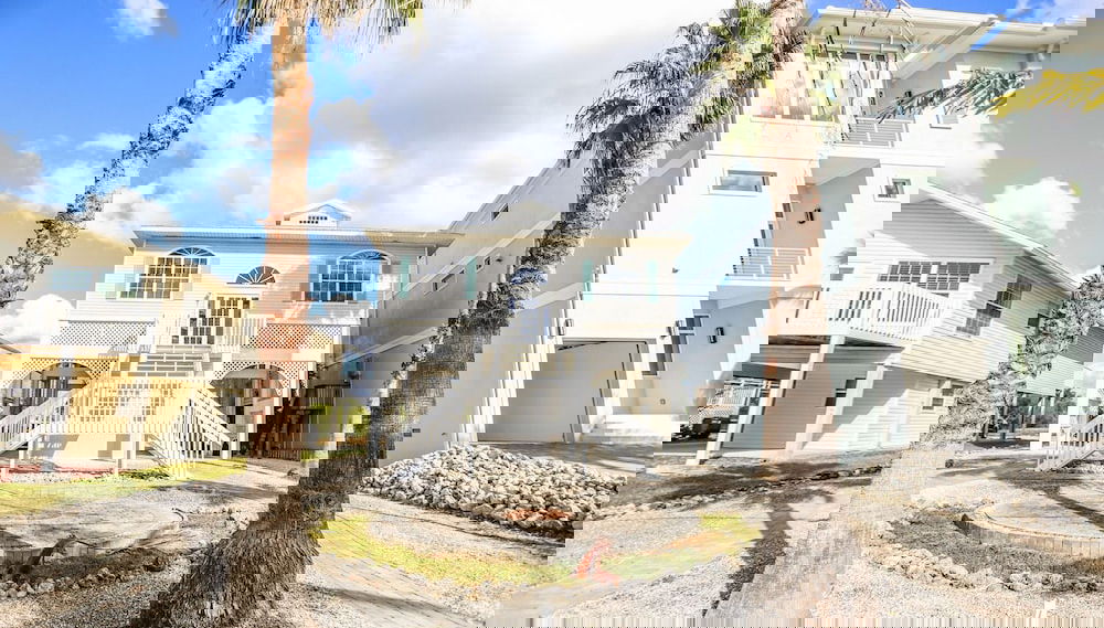 26653 Hickory Blvd - Photo 1, Primary image