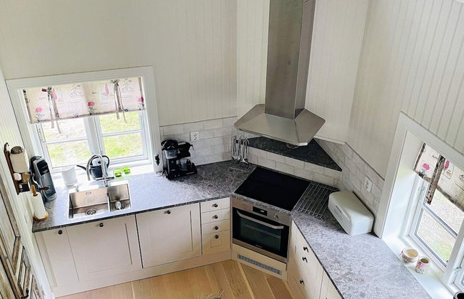 4 Person Holiday Home in Allingsas, Sverige - Foto 4