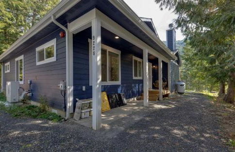 A re-styled single story, 3-bedroom, 2-bath ranch style cabin at Silver Lake - Foto 2
