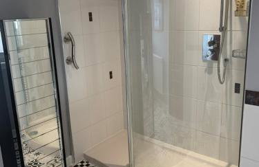 Towerwell - Photo 32