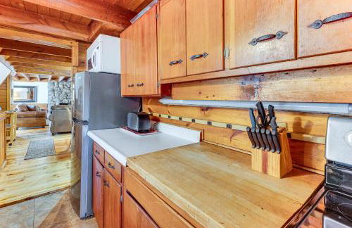 8 Mi to Cranmore Mtn Resort A-Frame with Fire Pit - Foto 9