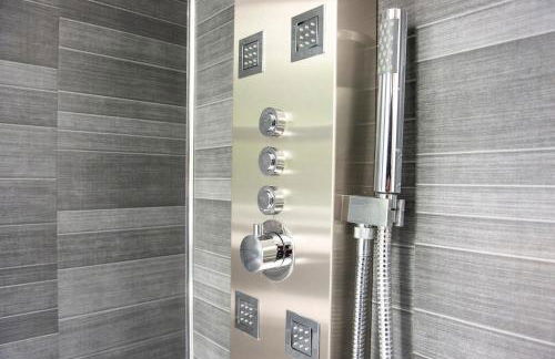 Stunning 5 bedroom apt, close to city centre, SEC, Hydro and motorway - Foto 14