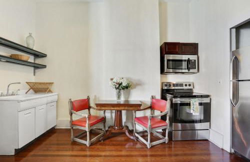 Montgomery Apartments on Magazine Street - Foto 13