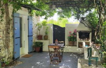 Location appartement dans mas provençal - Photo 8