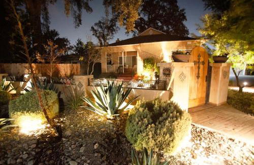 Sequoia Basecamp with Hot Tub Oasis - Foto 23