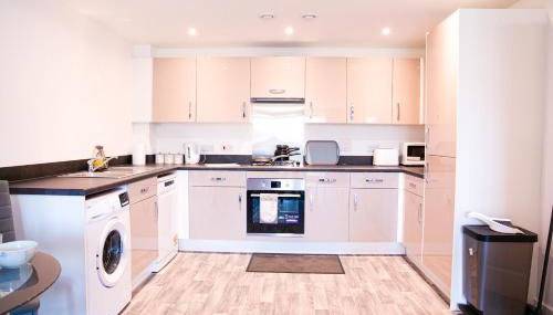 A luxury 2 bedroom apartment with 2 free parking - Foto 5