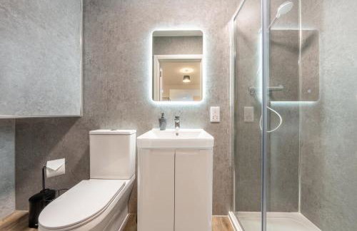 The Hertfordshire Hideaway - Entire apartment - Free Parking - 2 bedroom 2 bathroom - 20minutes into London - Foto 19