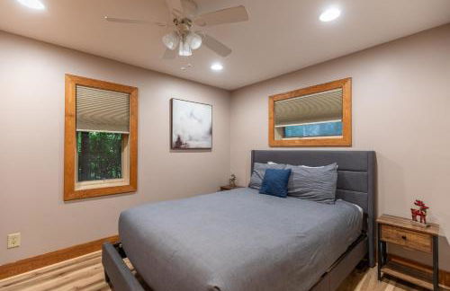 King Bed, Putt-Putt w/ Hot Tub, & Other Games - Foto 39