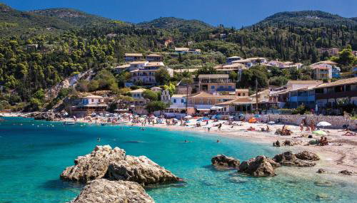 ΠΑΡΑΔΟΣΙΑΚΗ Κατοικία ΛΑΖΑΡΑΤΑ - Foto 2