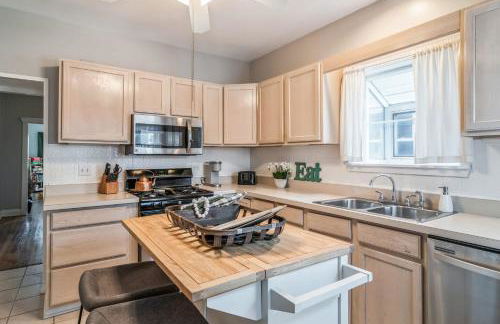 Pearly Gates l 3 Bed l Sleeps 5 l w 2-Car Garage - Foto 5