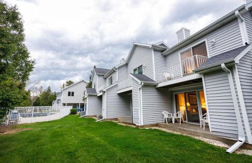 Relaxing Busy Bee C-7 by Simple Life Rentals - Foto 69