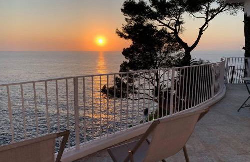 Maripins. Villa con jacuzzi y vistas únicas al mar - Foto 7