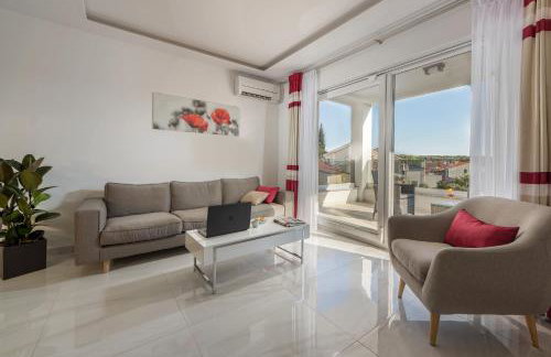 Viras Luxury Holiday - Photo 7