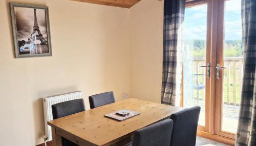 Cleish 7 With Private Hot Tub - Fife - Loch Leven - Lomond Hills - Pet Friendly - Foto 5