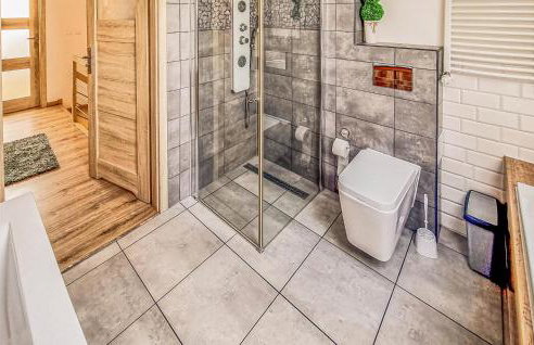 3 Bedroom Awesome Home In Zieleniewo - Foto 28