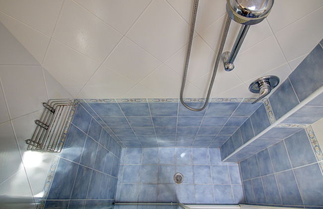 Lacco Cottage - Foto 12