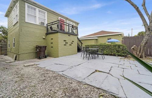 Designer spot - No Extra Fees - Palm Wave Says - Foto 6