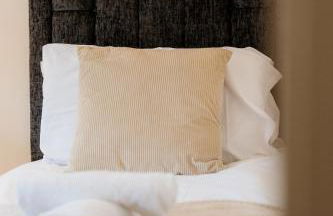 Bottom of Royal Mile 7 Beds Sleeps 12 3 Bthrooms - Photo 39