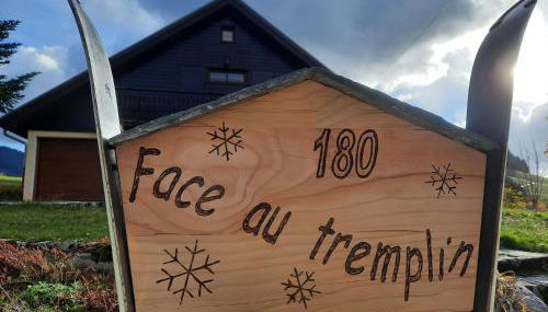 le face au tremplin Appartement 5 pers entièrement rénové dec 2022 classé meublé de tourisme 3 étoiles emplacement unique a Autrans proche du village prestations de qualité - Foto 2