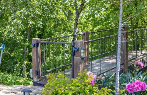 Canyon View Treehouse- Relaxing Getaway in Jasper with an Amazing View - Foto 3