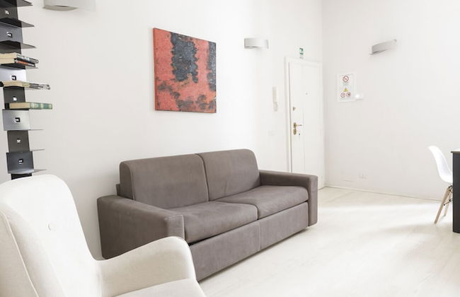 Stylish Apartment Close To Piazza Navona - Photo 17