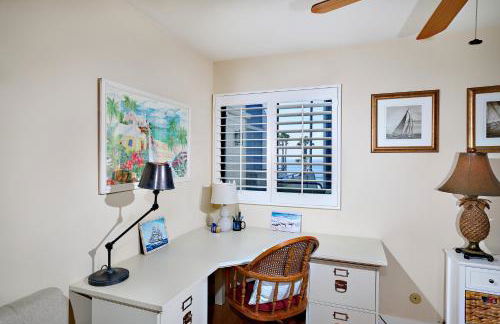 Coastal Luxury with Panoramic Ocean View - Foto 17