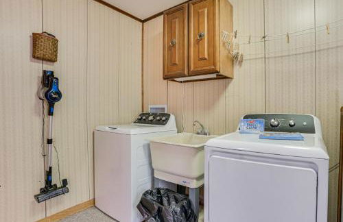 Pet-friendly Lakefront Gaylord Home with Dock! - Foto 19