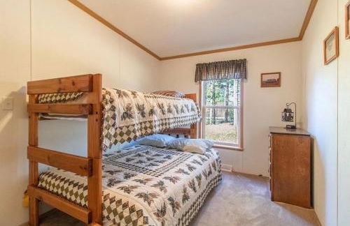 3BR 2BA with direct VAST Trail access on 10 Acres - Foto 21