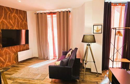 Mitrons - Apt B - Photo 7