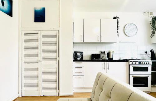 Brand New Lovely Flats by the Forest Tram Stop in Nottingham - Foto 45