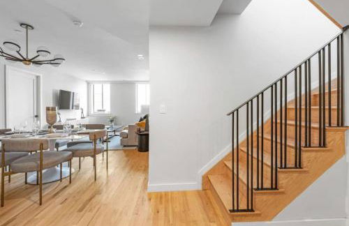 3BR Penthouse with Massive Private Rooftop - Foto 7