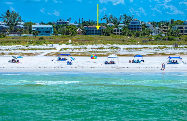 Direct Beachfront Delight by Beachside Management - Photo 34