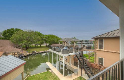 Stunning Luxury Home on Lake Lbj! - Foto 86