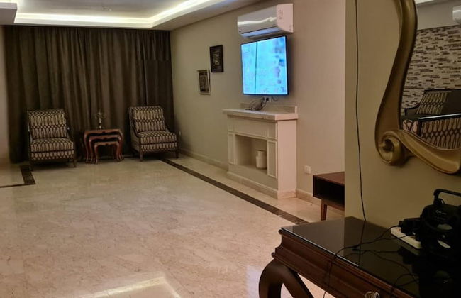 Spacious Executive Luxury Apartment With Balcony - Foto 25