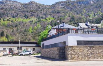 Bamboo 1 - tucasaenlospirineos - Foto 23