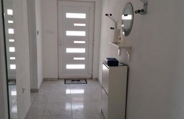 Big Blue - Xenija (Veliko Plavetnilo - Ksenija) - Foto 61