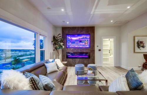 Lux Escape 2 • Views Hot Tub Games Mini Golf - Foto 4