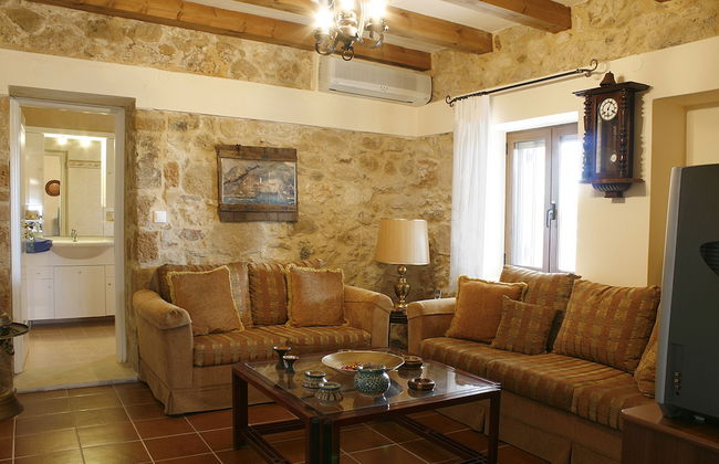 Elaia Villas - Photo 12