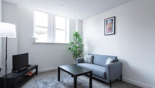 Thornhill House by Guestz - Photo 5