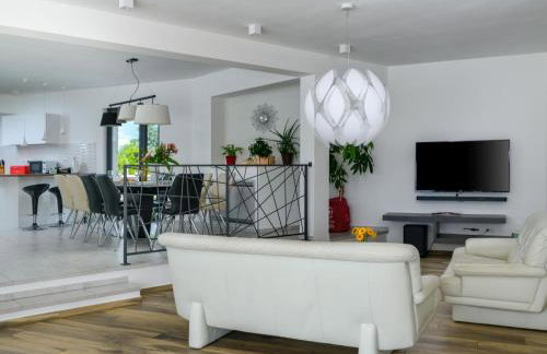 Holiday Home Villa EmMa mit 5 Schlafzimmern und beheiztem Pool by Interhome - Foto 18