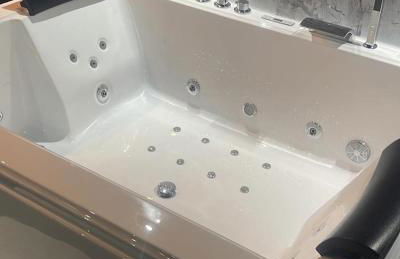 La Suite Prestige Jacuzzi,Sauna,Netflix,Disney - Foto 5