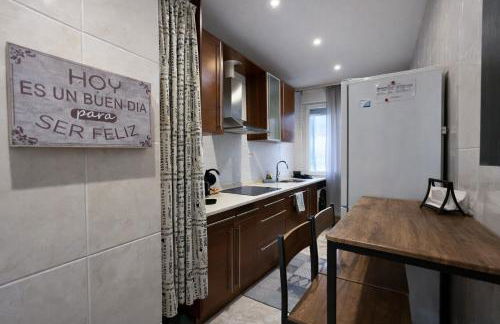 Piso luminoso, amplio y tranquilo en Casco Viejo - Foto 25